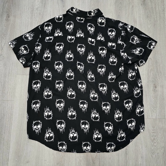 Men’s Social Collision Black Short Sleeve Shirt Size 3XL - Picture 2 of 9